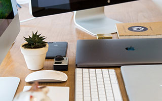 9场仅2分！英超中资队倒数第1：主帅遭狂嘘 与球迷激烈对峙